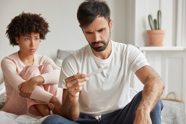 Infertilité masculine : le point de vue de l'homme qu'on n'entend jamais