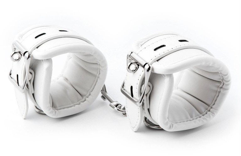 BDSMaster Menottes de poignets CUFF BOMB Blanches