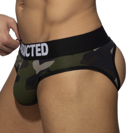 Bottomless Camouflage
