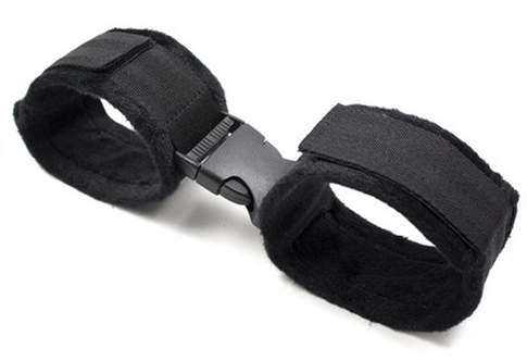 Generique Menottes de poignets BUCKLE Noir
